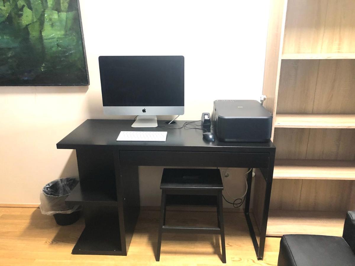 Amazing Austria Center Apartment Near Uno City Bécs Kültér fotó