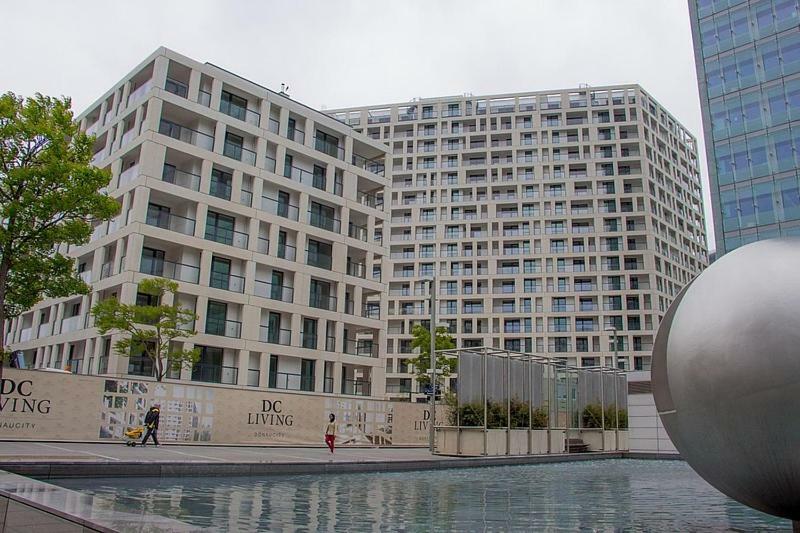 Amazing Austria Center Apartment Near Uno City Bécs Kültér fotó